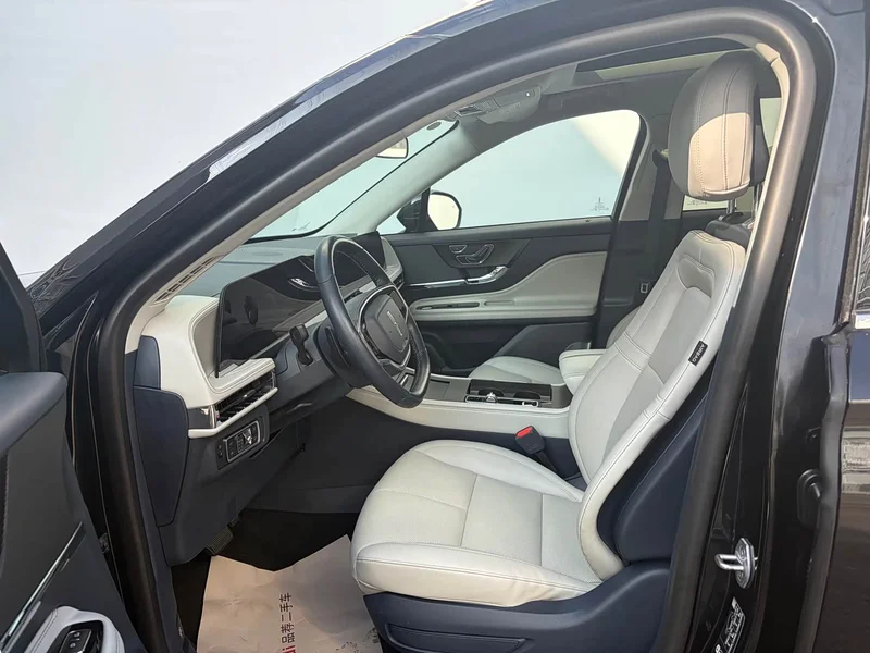 Jeep Renegade — фото 14