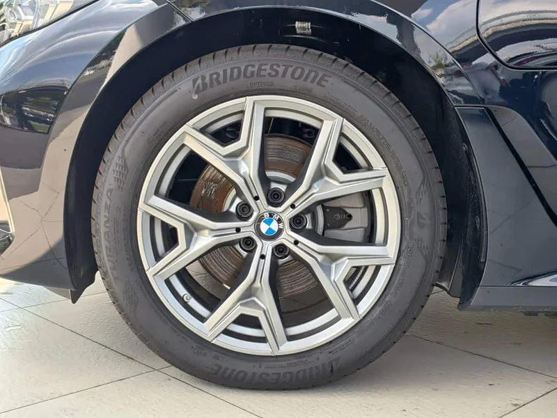 BMW i3 — фото 16