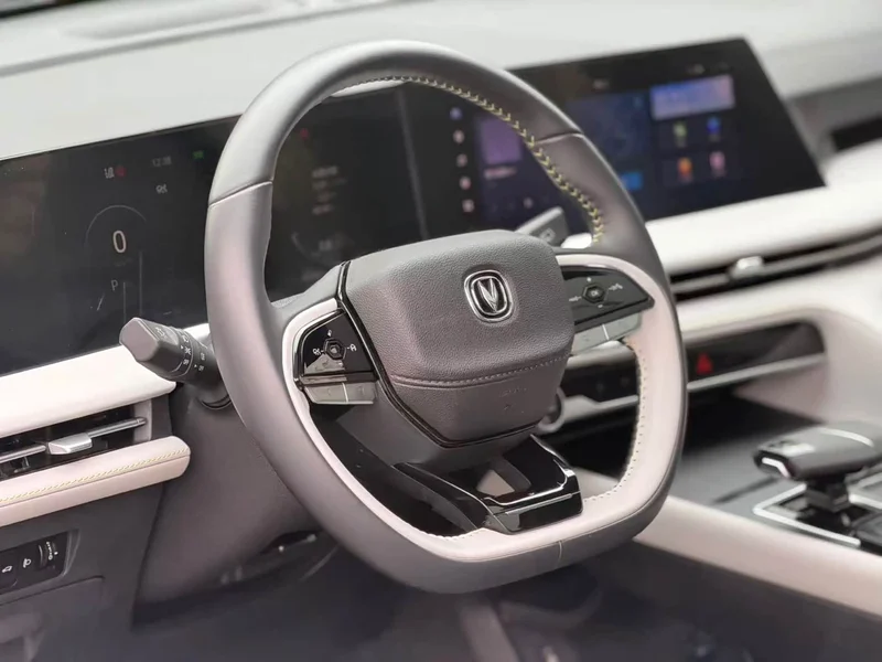 Changan CS75PLUS — фото 10
