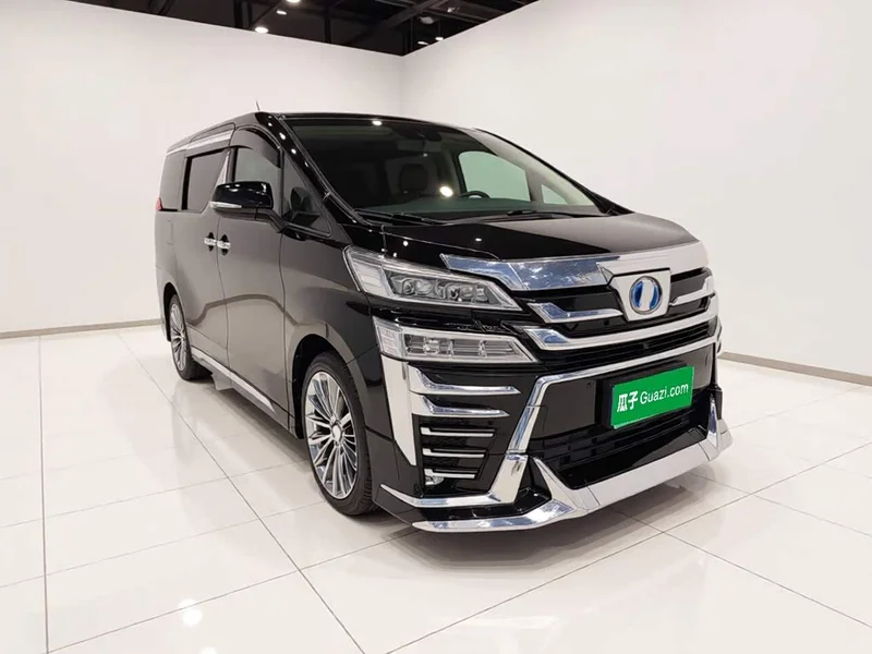 Toyota Vellfire — фото 3