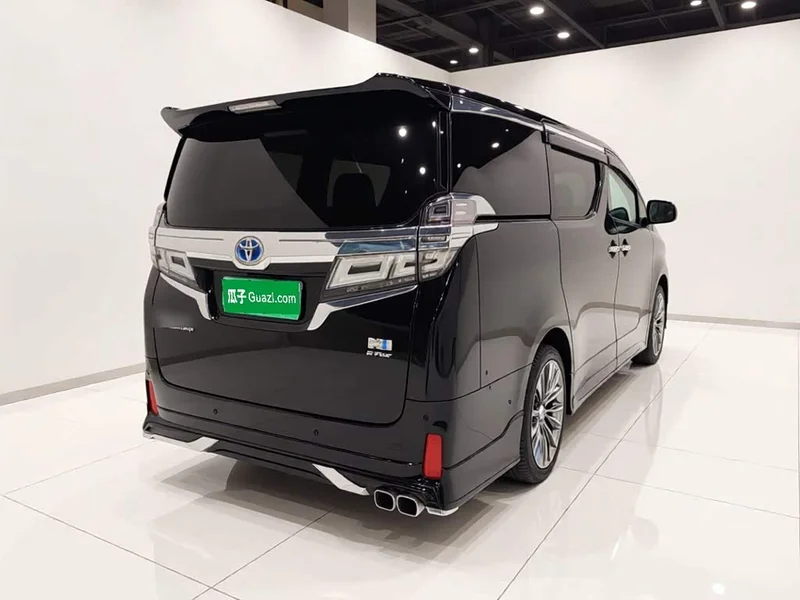 Toyota Vellfire — фото 6