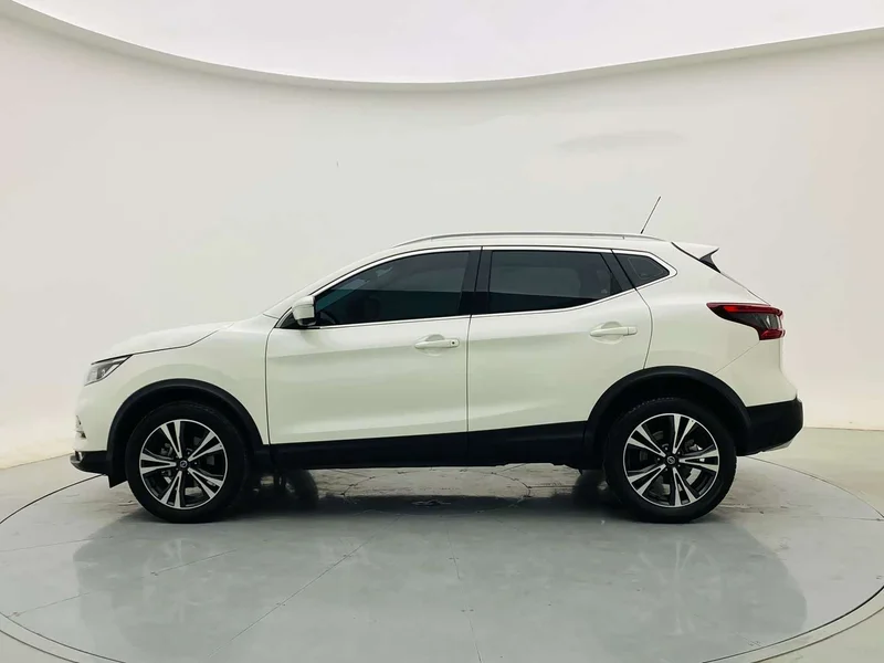 Nissan Qashqai — фото 4