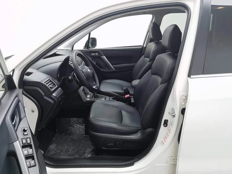 Subaru Forester — фото 10