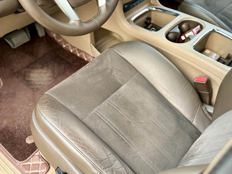 Jeep Grand Voyager Imported — фото 14