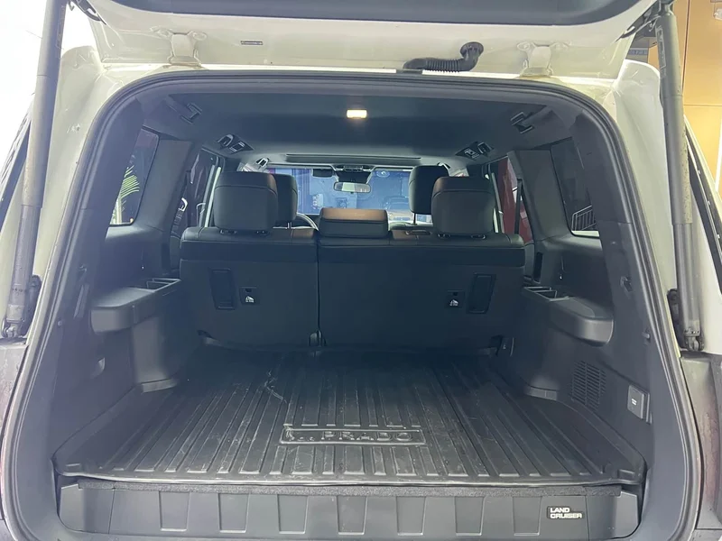 Toyota Prado — фото 15