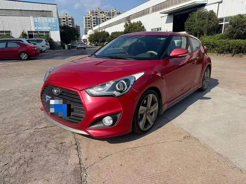 Hyundai Veloster — фото 1