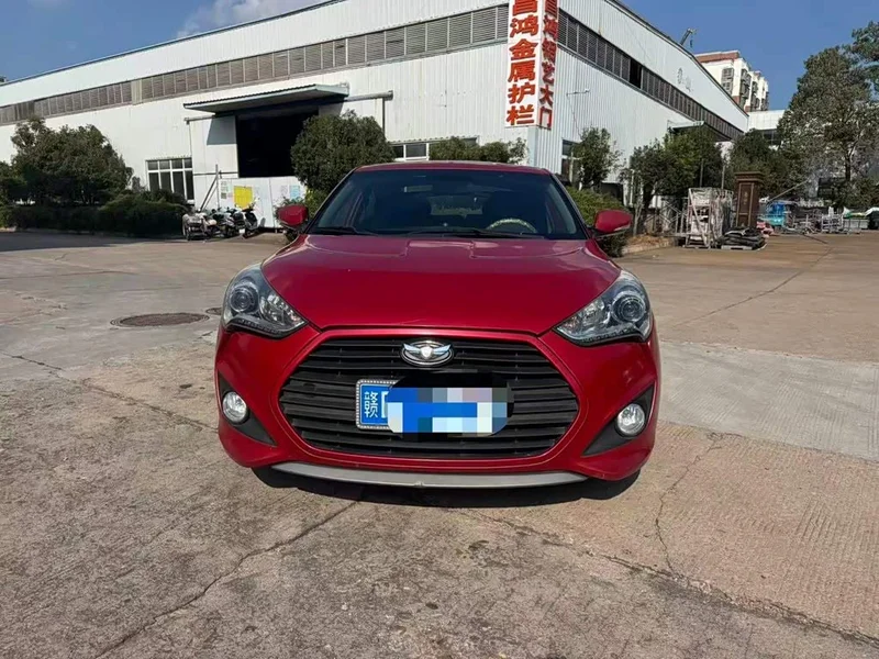 Hyundai Veloster — фото 2