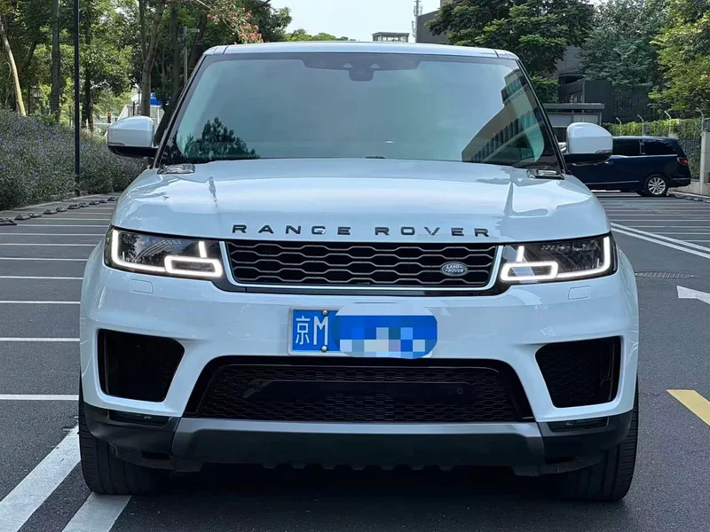 Land Rover Range Rover — фото 1