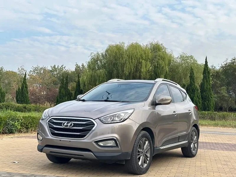 Hyundai ix35 — фото 1
