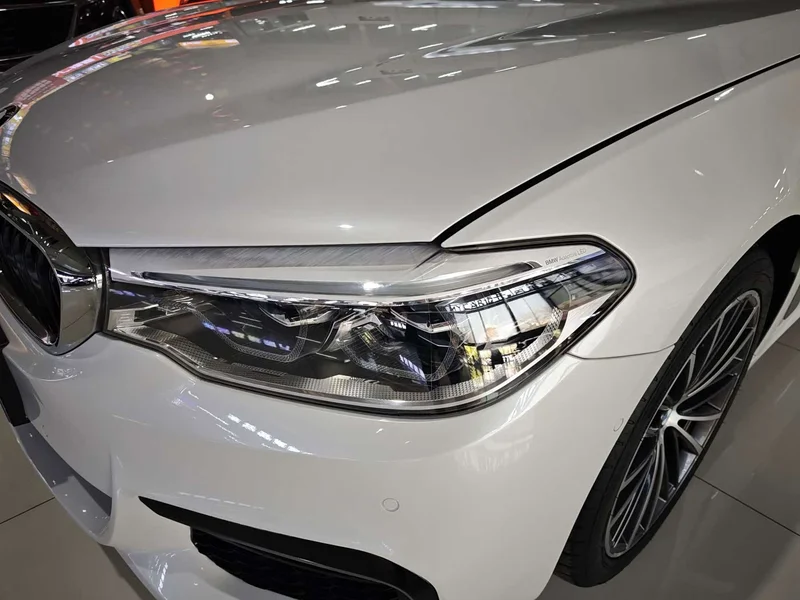 BMW 5-Series — фото 19