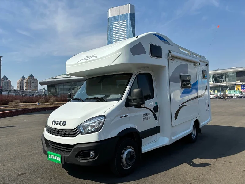 Iveco Eurocargo — фото 1