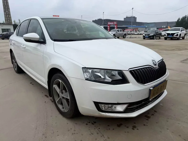 Volkswagen Octavia — фото 3