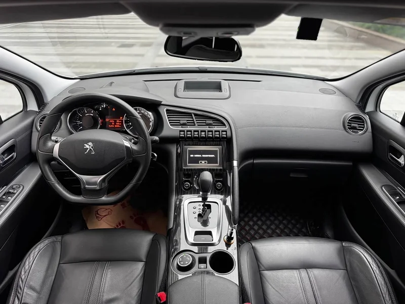 Peugeot 3008 — фото 10
