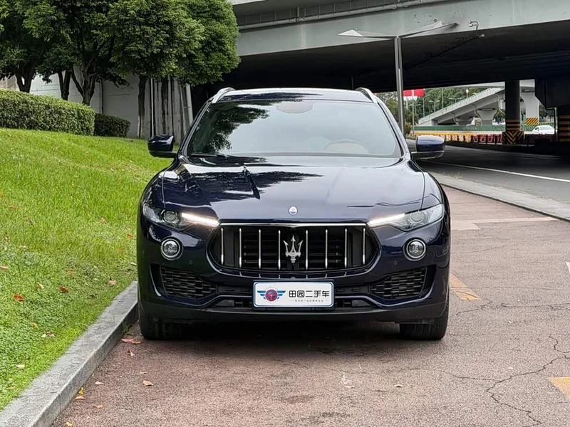 Maserati Levante — фото 2