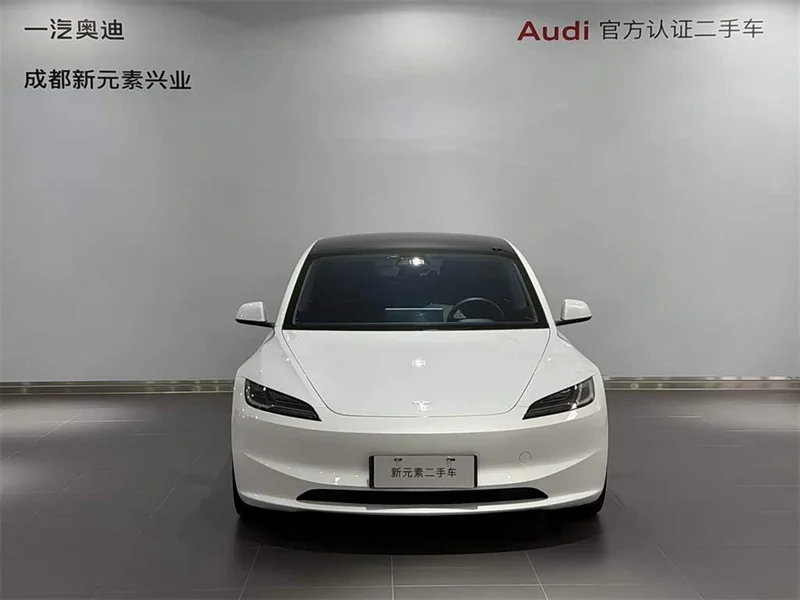 Tesla Model 3 — фото 2
