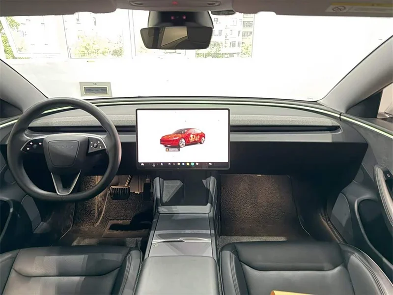 Tesla Model 3 — фото 6