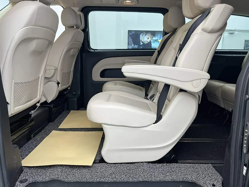 Mercedes-Benz Vito — фото 18