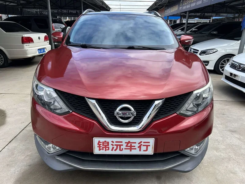 Nissan Qashqai — фото 2