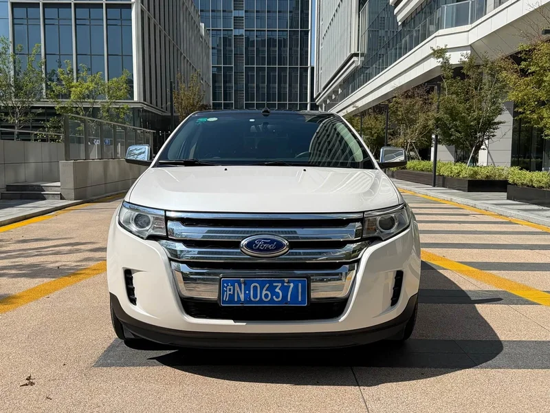 Ford Edge — фото 2