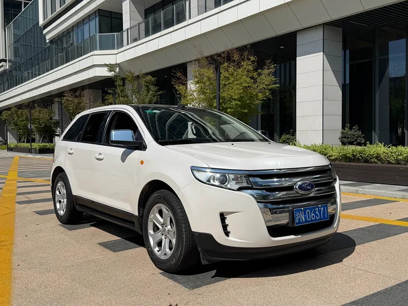 Ford Edge — фото 3