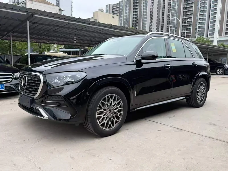 Mercedes-Benz GLE — фото 1