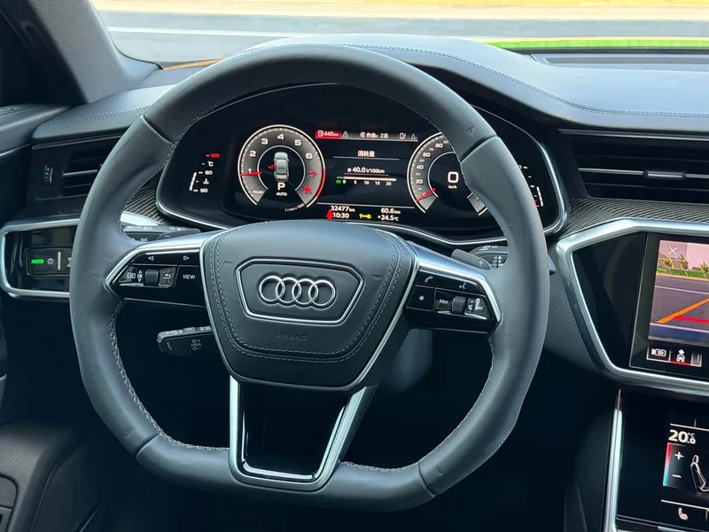 Audi A6L — фото 6