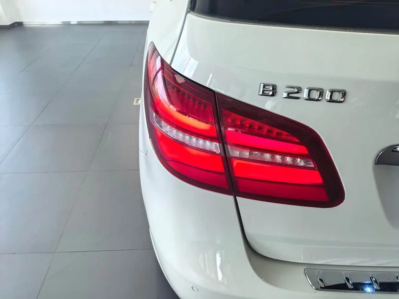 Mercedes-Benz B-Class — фото 15