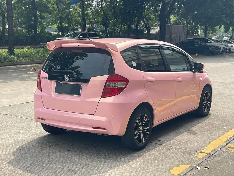 Honda Fit — фото 12