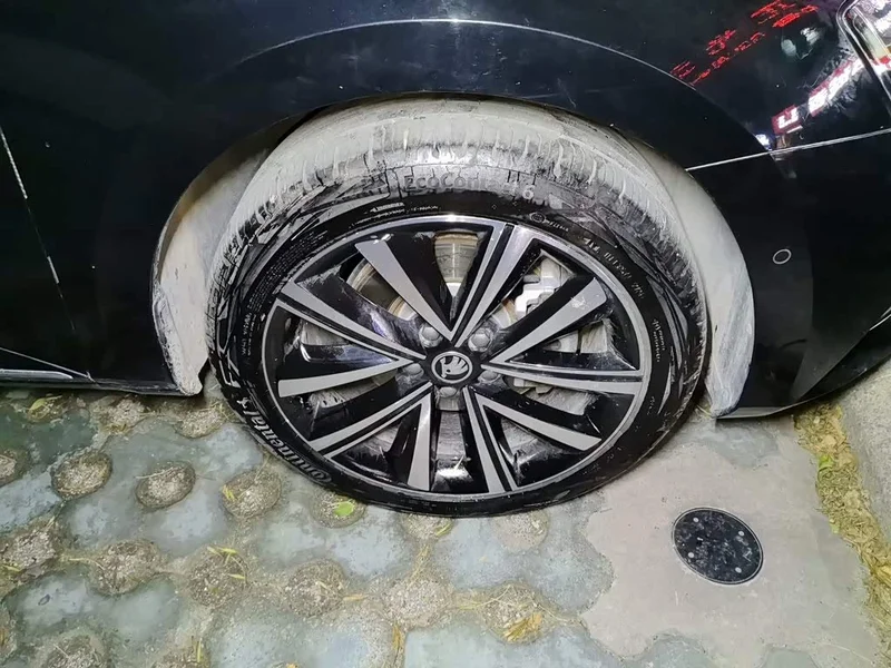 Skoda Superb — фото 24