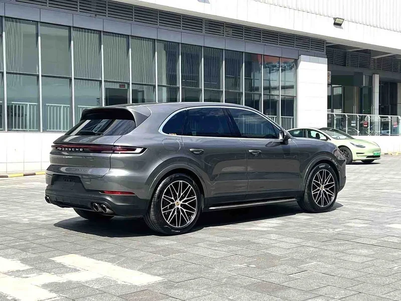 Porsche Cayenne — фото 4