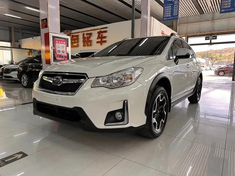 Subaru XV — фото 1