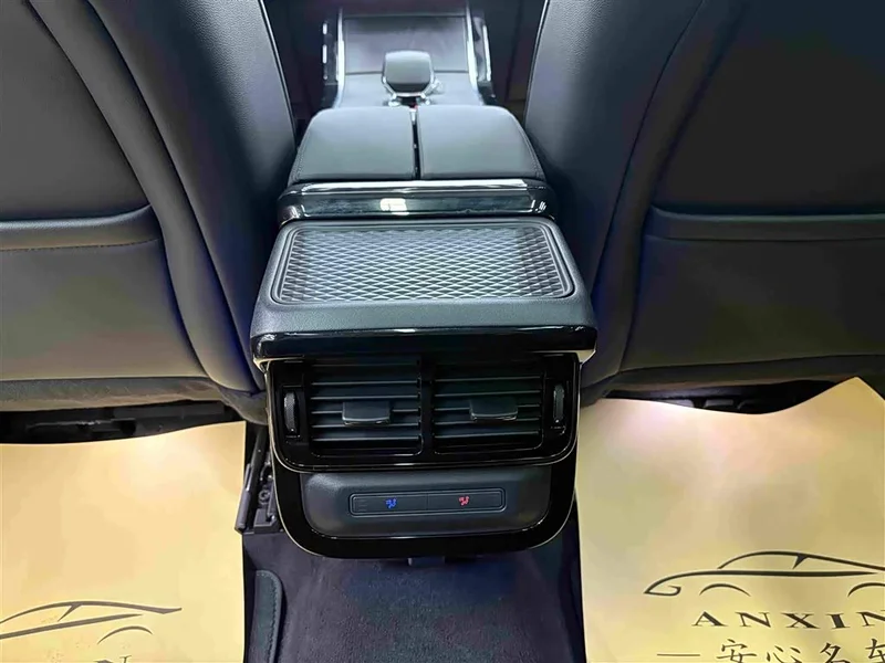 Land Rover Range Rover — фото 19