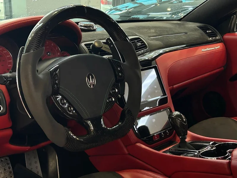Maserati GranTurismo — фото 13