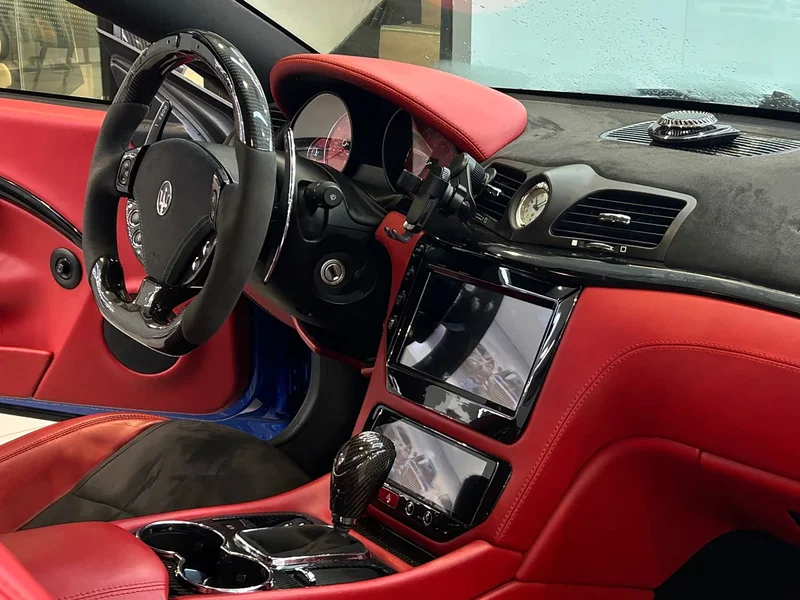Maserati GranTurismo — фото 14