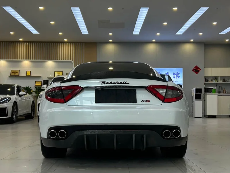 Maserati GranTurismo — фото 4