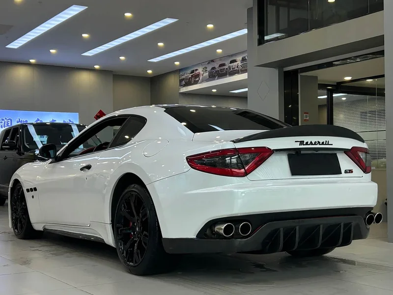 Maserati GranTurismo — фото 5