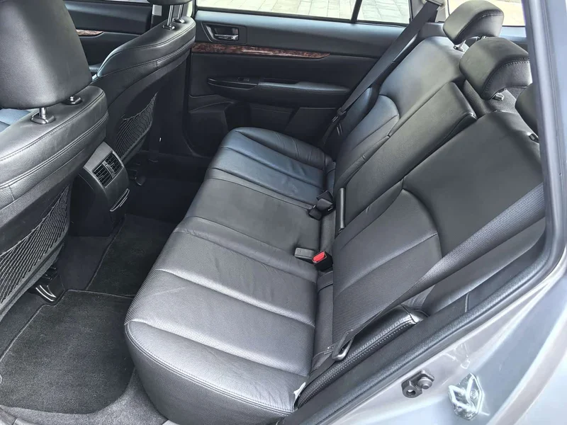Subaru Outback — фото 20