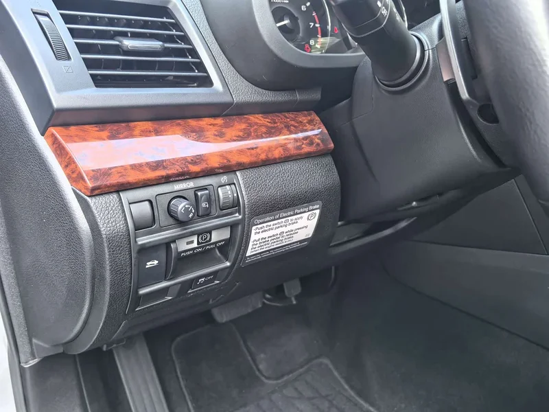 Subaru Outback — фото 22