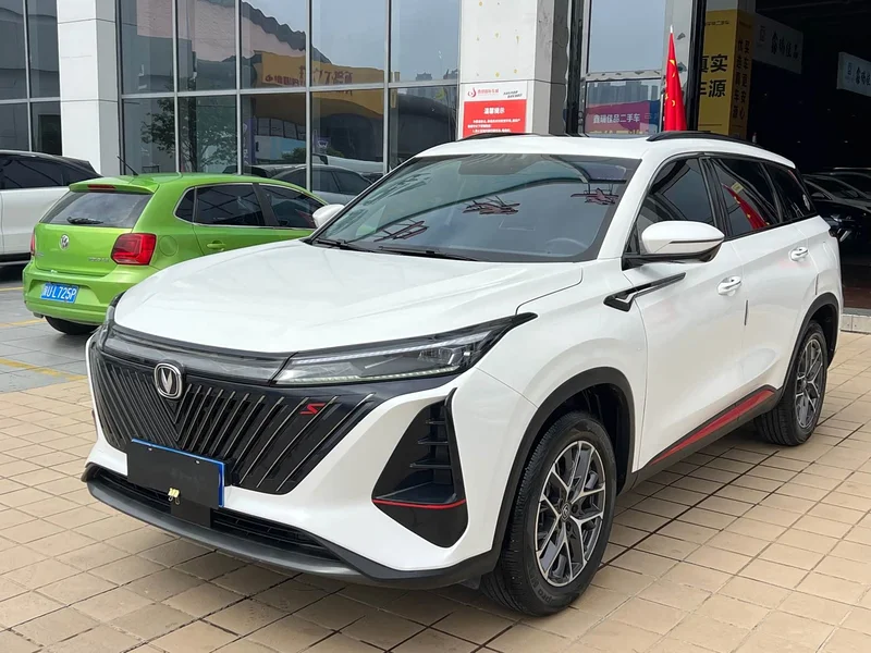 Changan CS75PLUS — фото 1