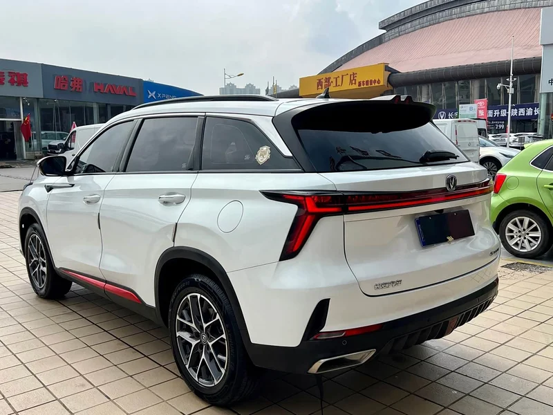 Changan CS75PLUS — фото 23