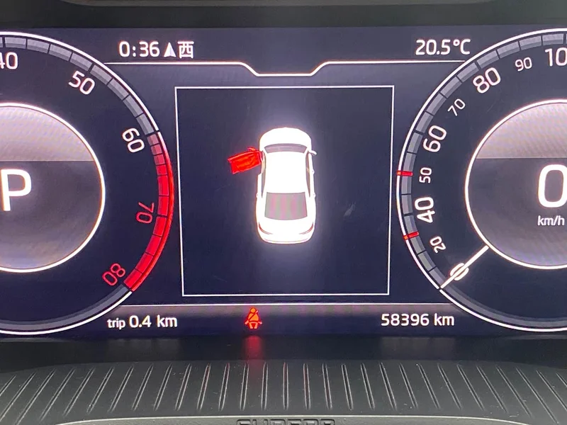 Skoda Superb — фото 25