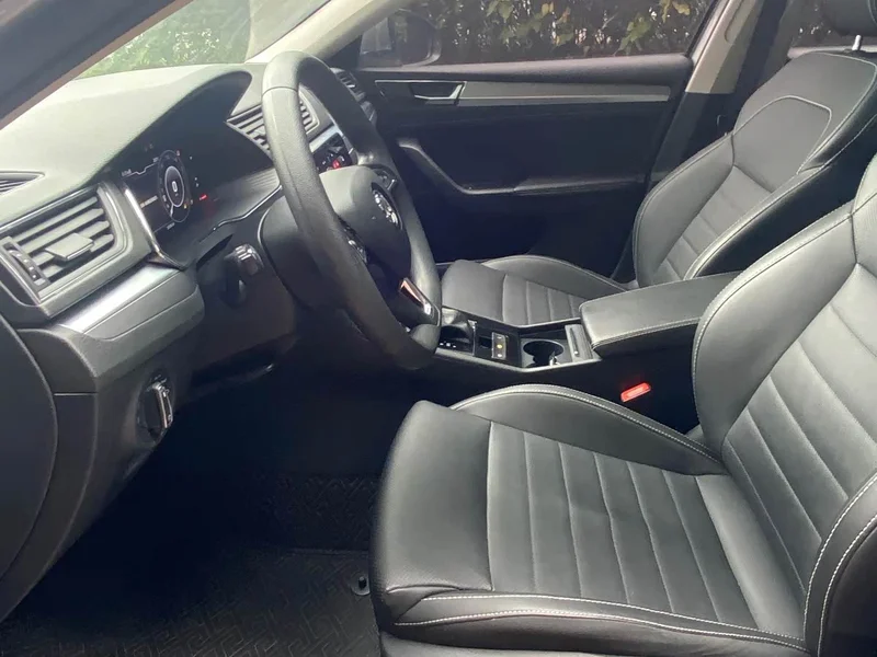 Skoda Superb — фото 10