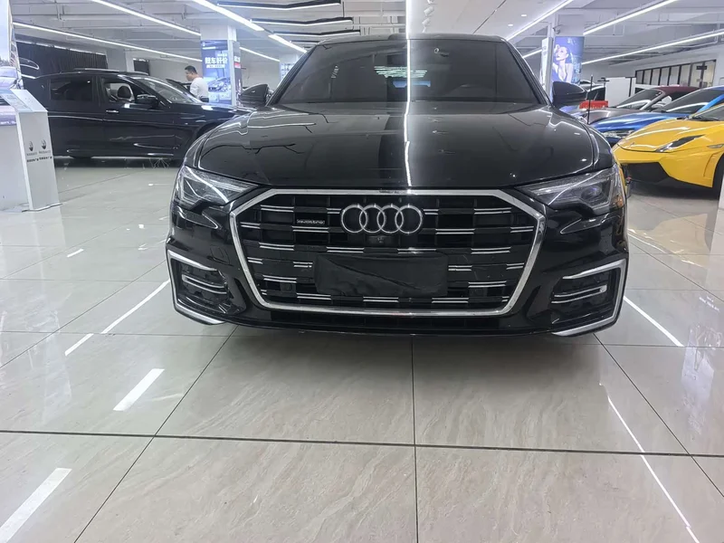 Audi A6L — фото 2