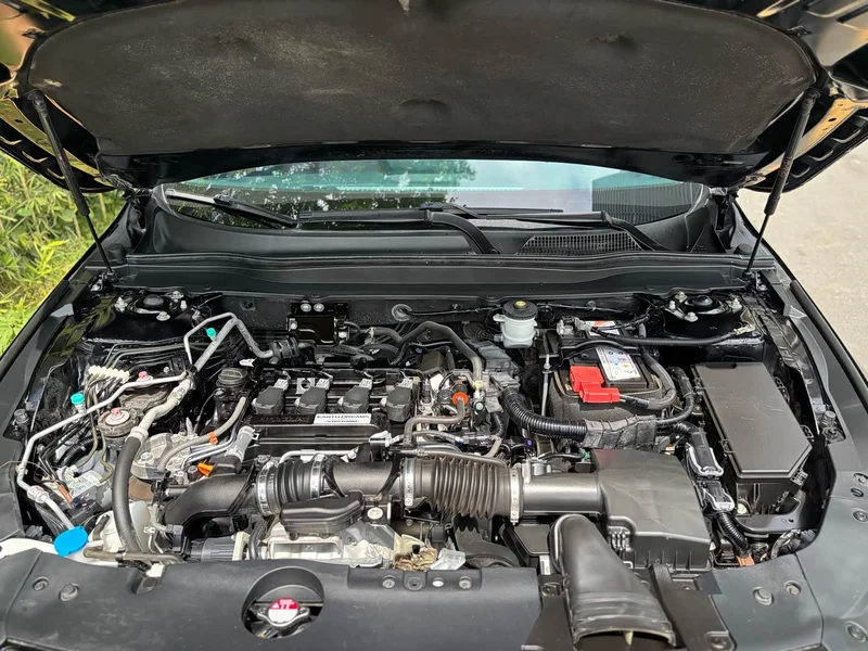 Honda Accord — фото 23