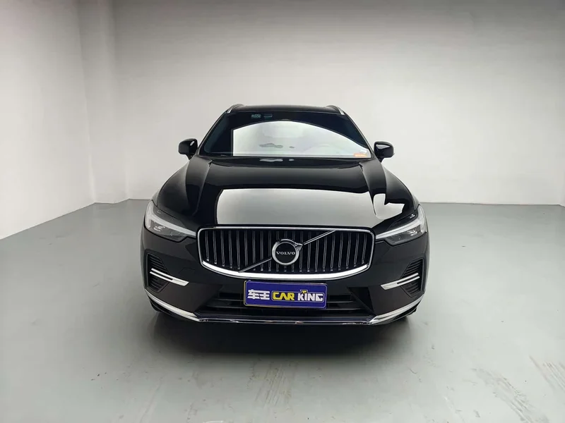 Volvo XC60 — фото 4