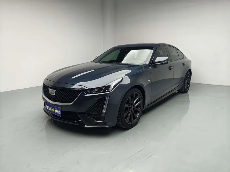 Cadillac CT5 — фото 1