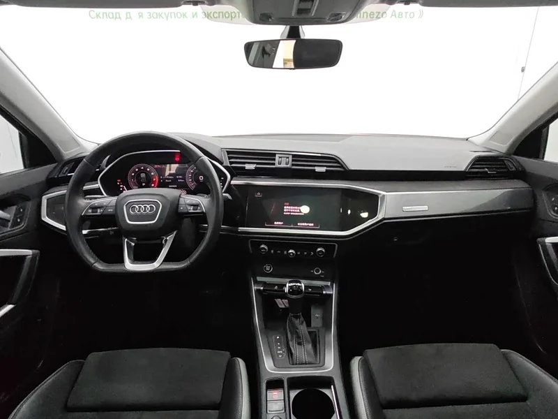 Audi Q3 — фото 11
