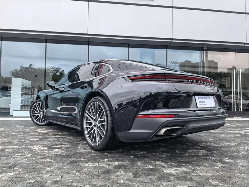 Porsche Panamera — фото 13