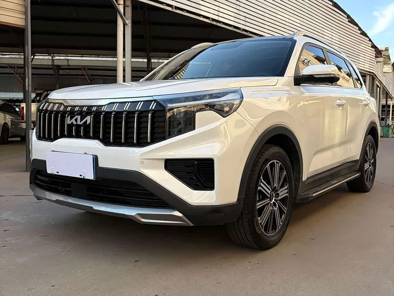 Kia Sportage — фото 1