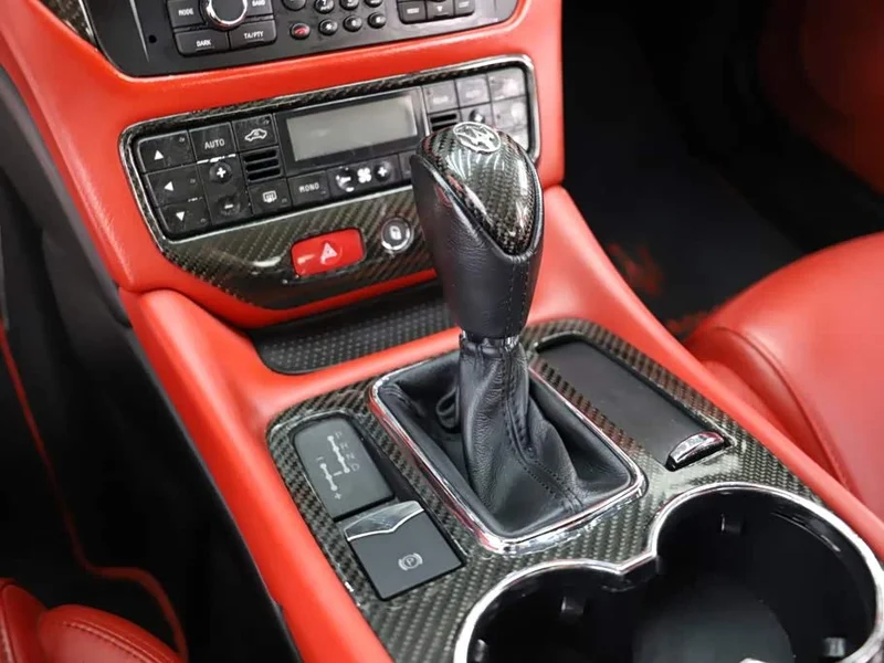 Maserati GranTurismo — фото 10